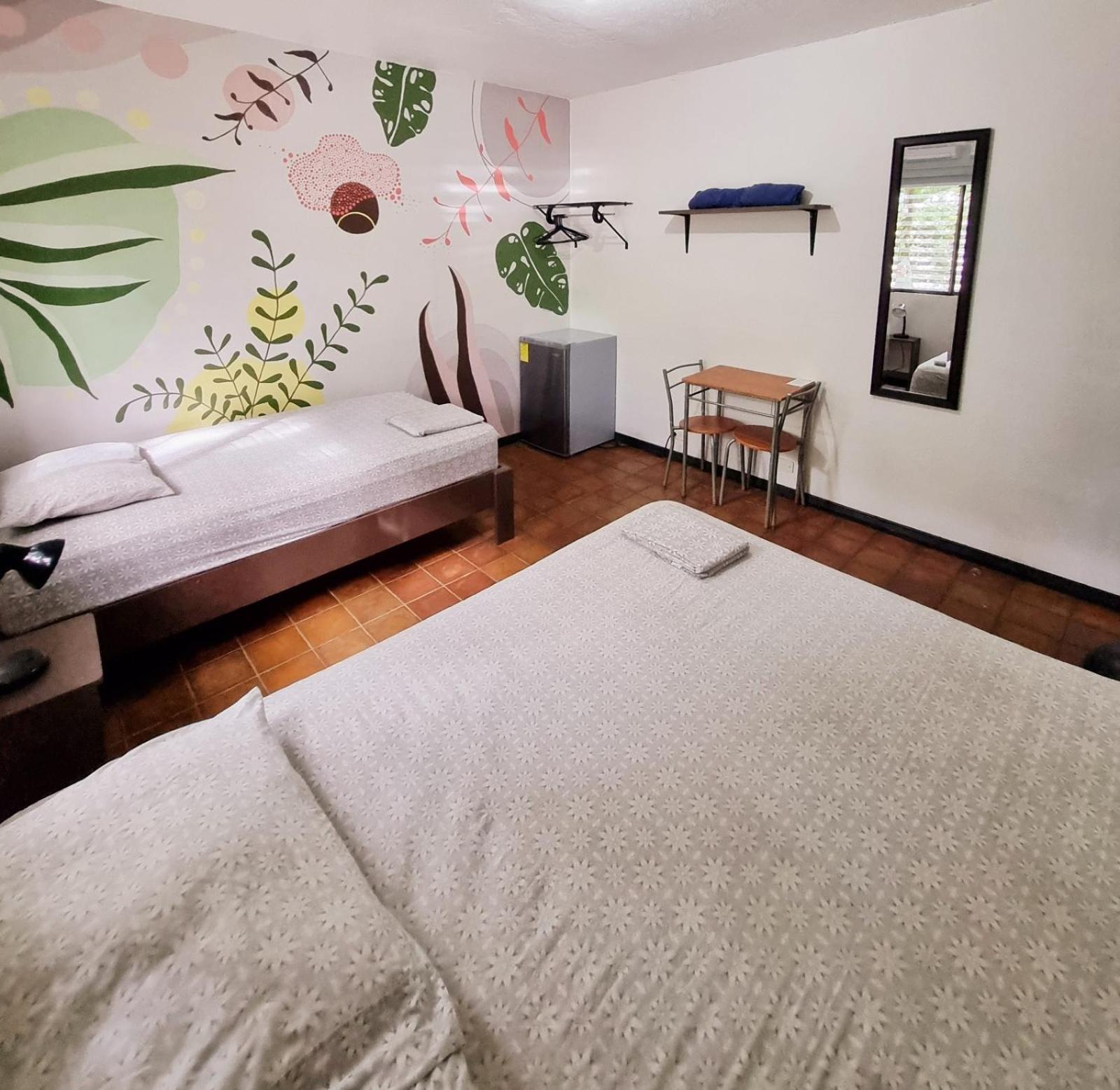 Casa Pura Vida Surf Hostel - Tamarindo Costa Rica Eksteriør bilde